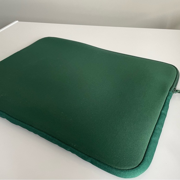 Jameson Irish Whiskey- Laptop/Tablet Case - Picture 4 of 15